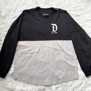Disneyland Parks Resort Spirit Jersey Gray Black Long Sleeve Shirt L